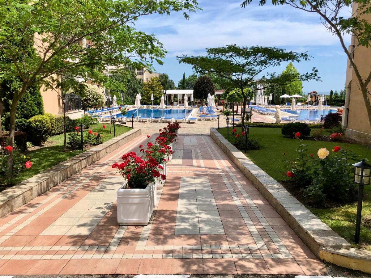 Апартамент Unilux Golden Sands Exterior photo